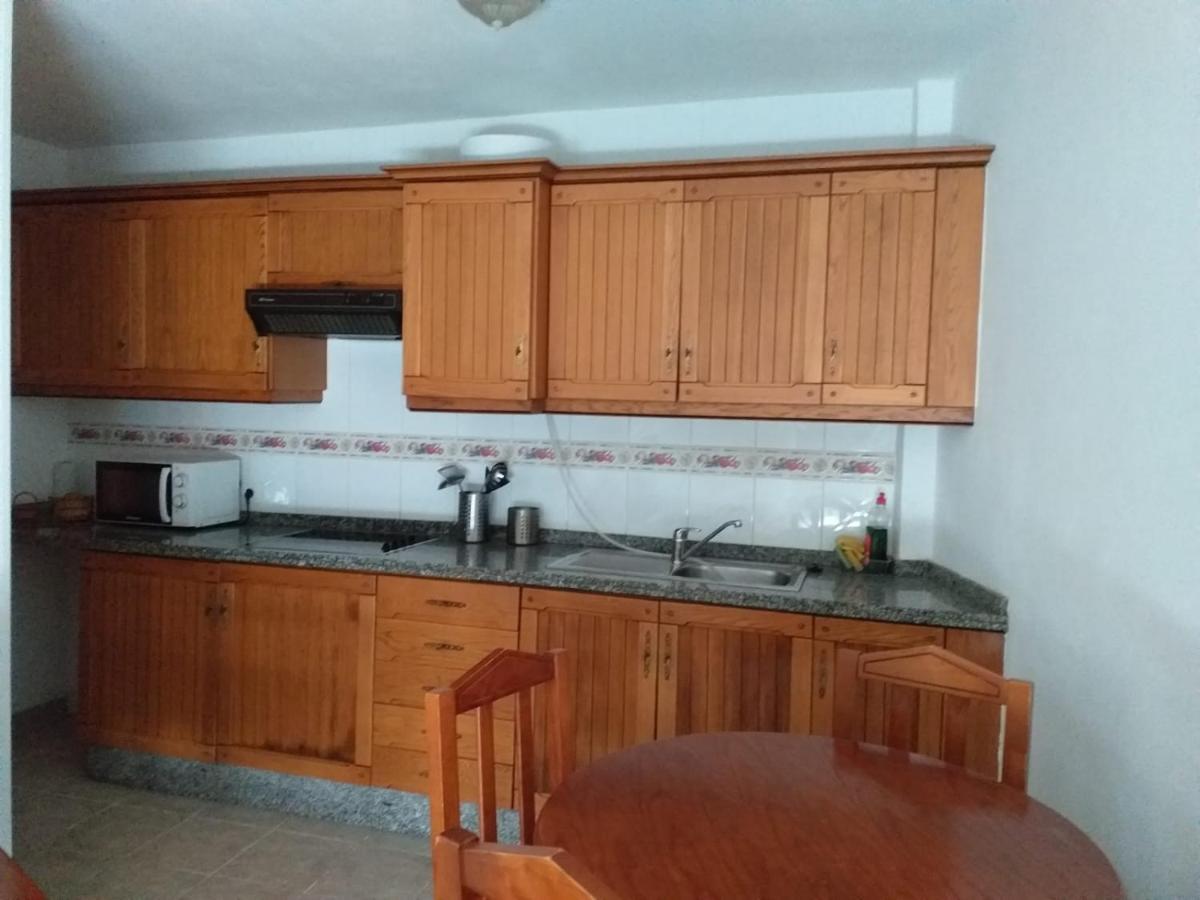 Apartamentos Maria La Restinga Luaran gambar